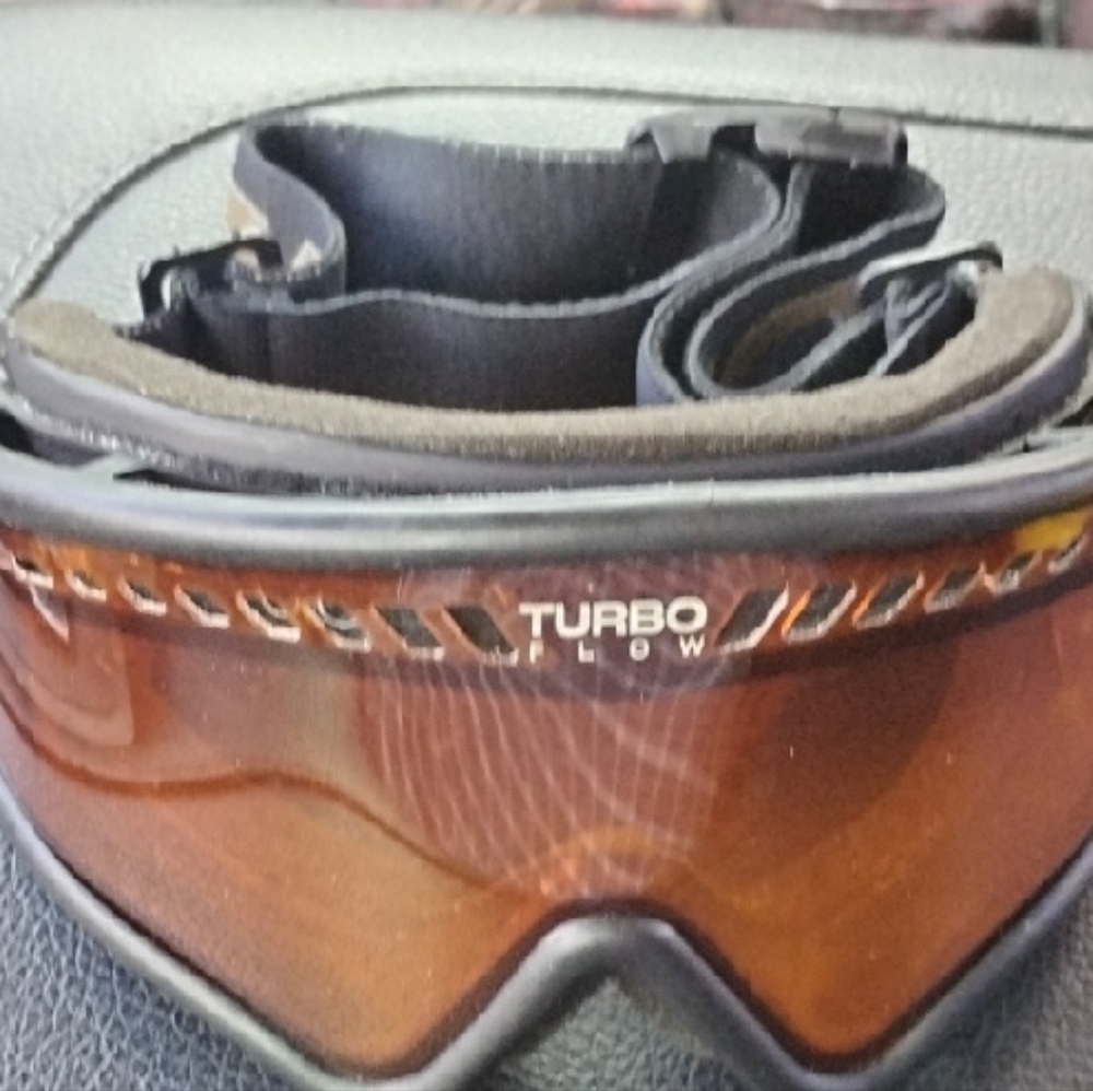 Men's Black and Brown Sunglasses